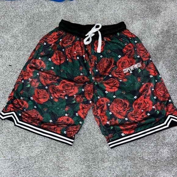 Super Fresh Superfresh Limited Edition Release roses lined basketball shorts XL - Picture 1 of 6